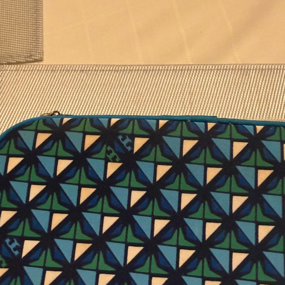 TORY BURCH Target/Neiman Marcus Insulated Geometric LUNCH BOX Blue Green Gold - Picture 4 of 6